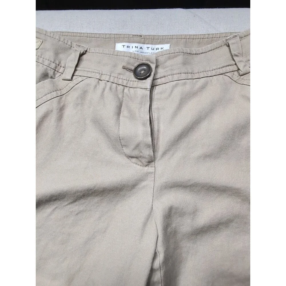 Trina Turk Los Angeles Beige Cargo Capri Shorts  Side Pockets Size 4